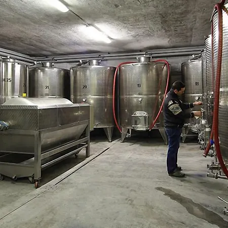 Tonutti בית חווה